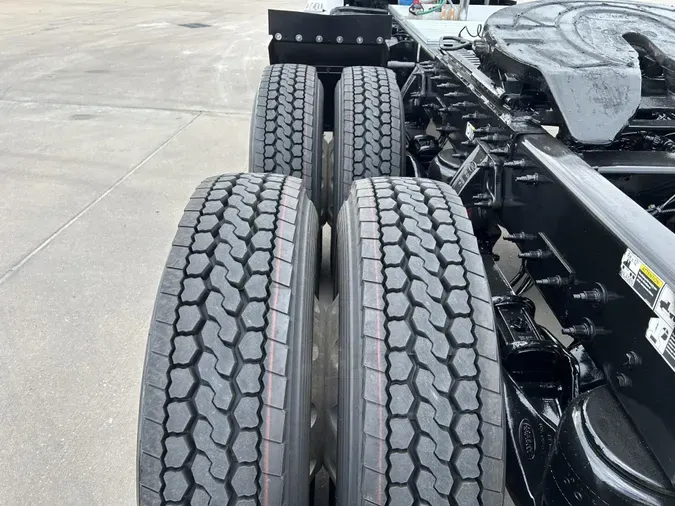 2020 Peterbilt 567