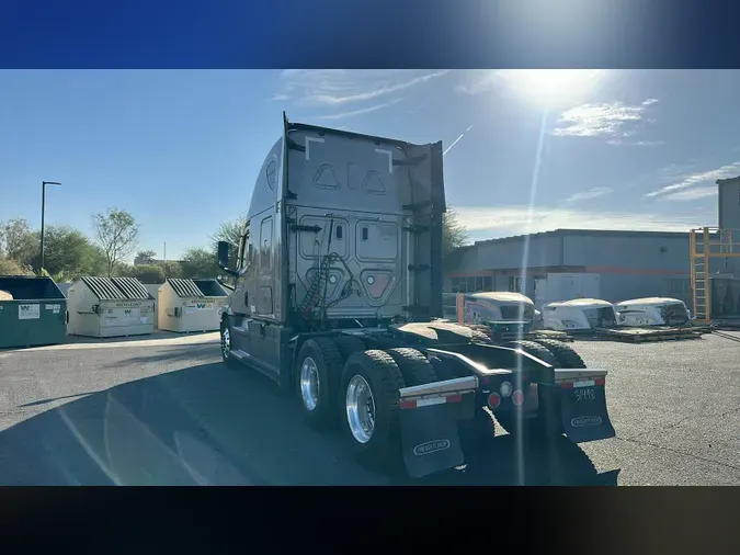 2024 Freightliner Cascadia 126551b739c3c88c6bf2ab20410b1a39fba