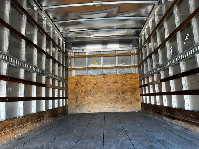 2019 ISUZU NPR HD551eb537d4d4f1a3a6703e9fb77ddb63