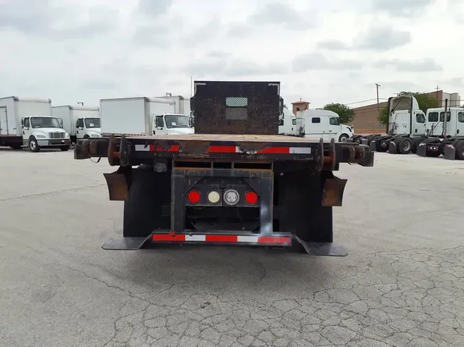2017 FREIGHTLINER/MERCEDES M2 106