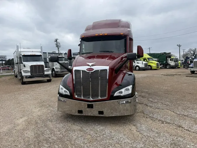 2023 Peterbilt 579