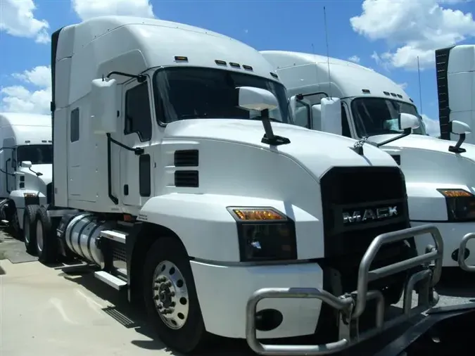 2021 MACK ANTHEM55256e3682bc3d85139a48653af3c271