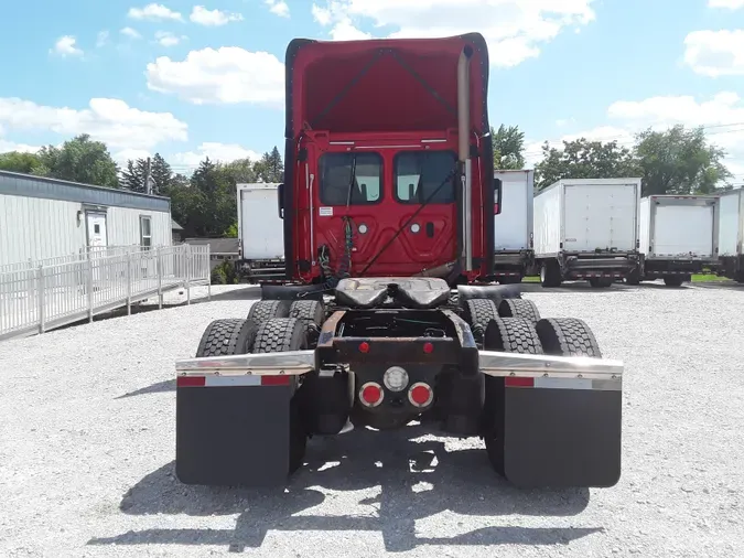 2018 FREIGHTLINER/MERCEDES CASCADIA 125