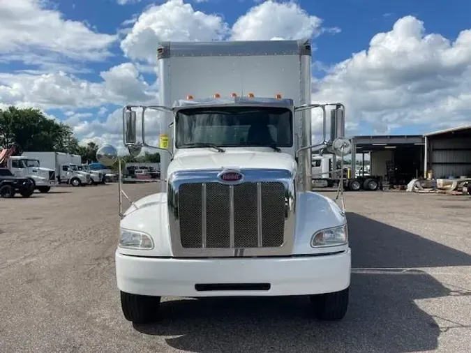 2020 Peterbilt 337