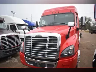 2017 FREIGHTLINER CASCADIA 125