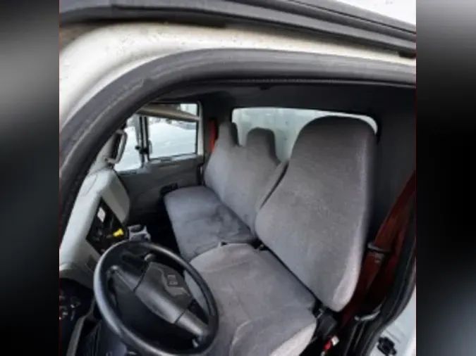 2019 NAVISTAR INTERNATIONAL 4300