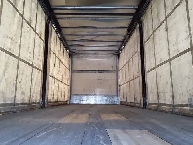 2020 FREIGHTLINER/MERCEDES M2 106