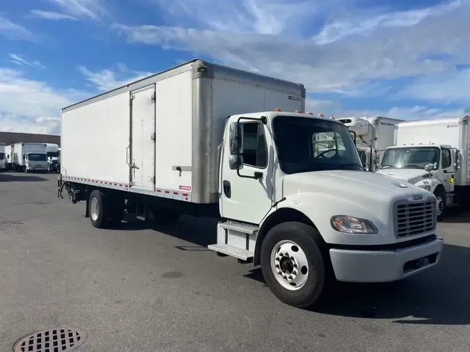 2018 FREIGHTLINER/MERCEDES M2 106
