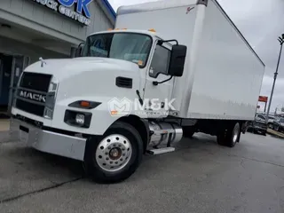 2023 MACK MD MD642