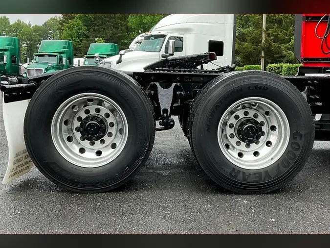 2021 INT LT625 6x4