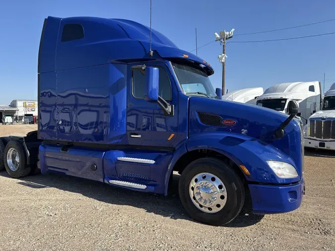 2022 Peterbilt 579