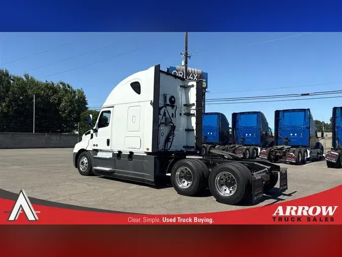 2020 FREIGHTLINER CA126
