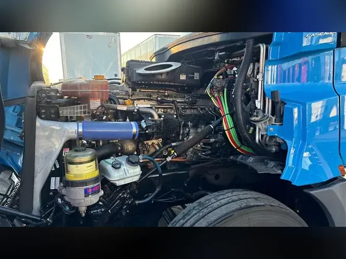2022 FREIGHTLINER CA126
