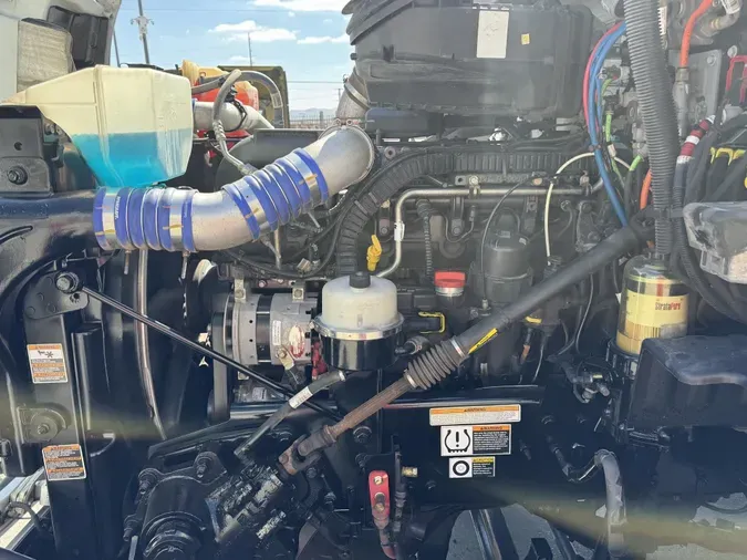2021 Peterbilt 579