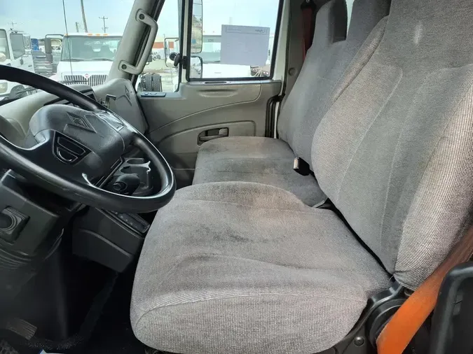 2019 NAVISTAR INTERNATIONAL 4300