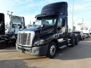 2019 FREIGHTLINER/MERCEDES CASCADIA 125