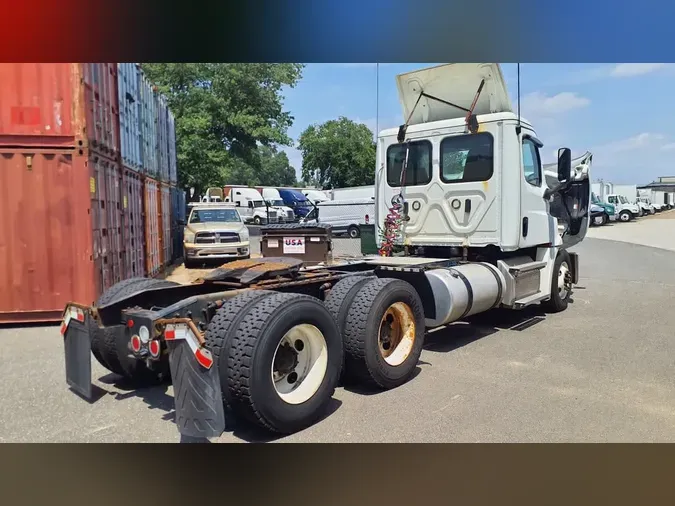 2020 FREIGHTLINER/MERCEDES NEW CASCADIA PX12664
