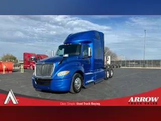 2021 INTERNATIONAL LT