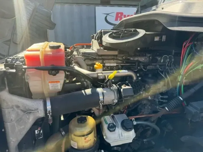 2018 FREIGHTLINER/MERCEDES CASCADIA 125555f2ce6c59f2ce48826921262e77797