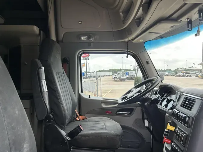 2020 Peterbilt 579
