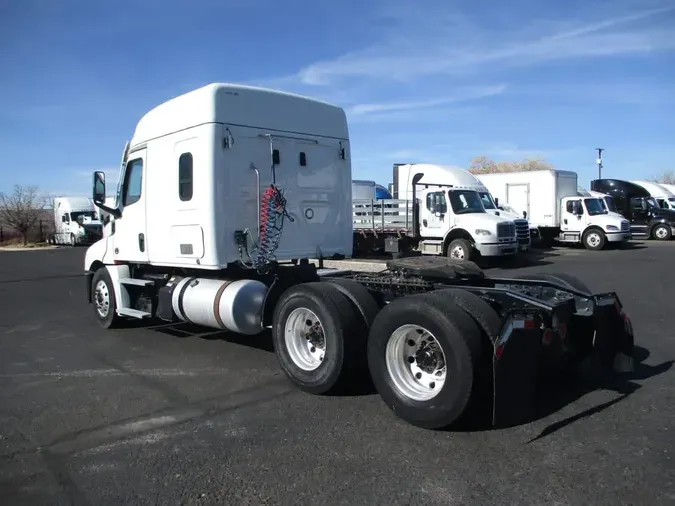 2020 FREIGHTLINER/MERCEDES NEW CASCADIA PX12664