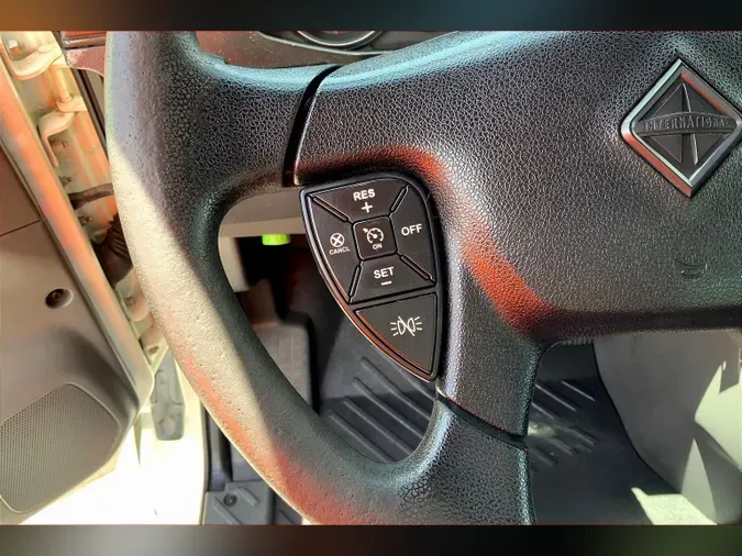 2020 INT LT625 6x4