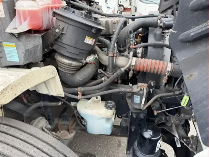 2020 FREIGHTLINER/MERCEDES M2 106