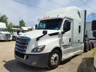 2019 FREIGHTLINER NEW CASCADIA PX12664