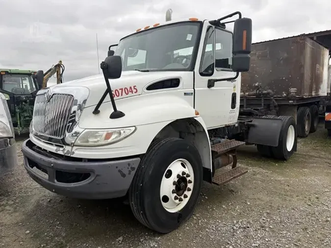 2008 INTERNATIONAL DURASTAR 4400