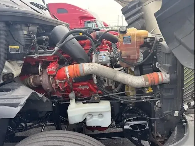 2020 International LT625