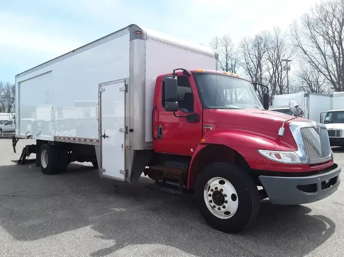 2020 NAVISTAR INTERNATIONAL MV607 (4X2)