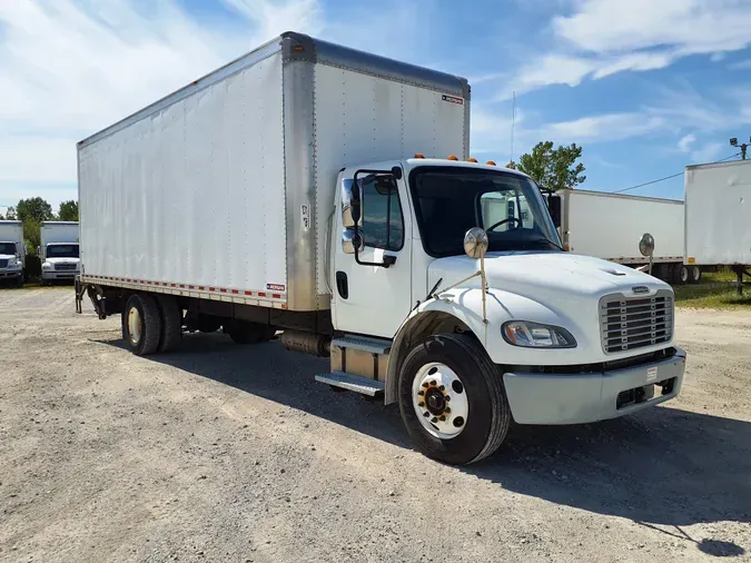 2017 FREIGHTLINER/MERCEDES M2 106