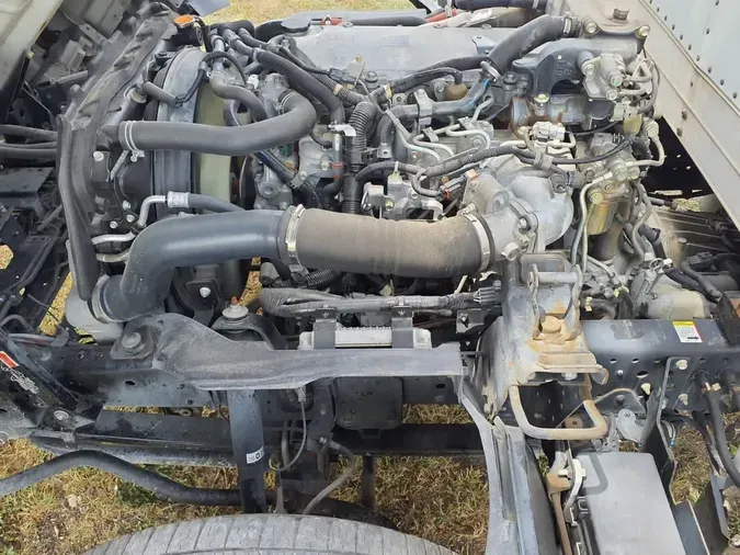 2019 ISUZU NPR HD