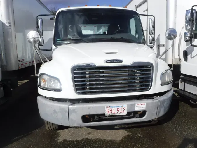 2017 Freightliner M2 106
