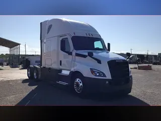 2022 Freightliner Cascadia 126