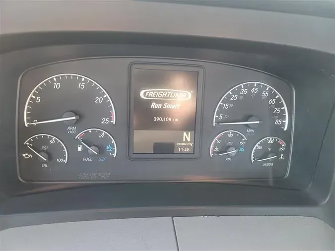 2020 FREIGHTLINER CASCADIA