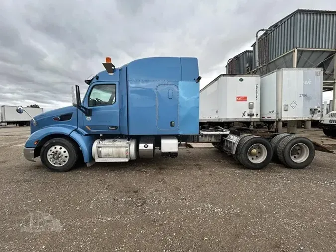 2015 PETERBILT 579