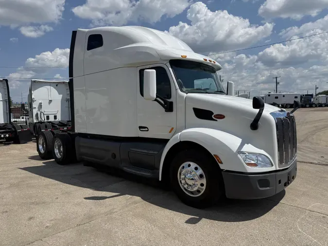 2021 Peterbilt 579