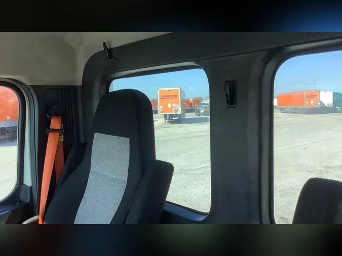 2019 Freightliner Cascadia 12655871928eb5494b3fec8575eed36ca8b