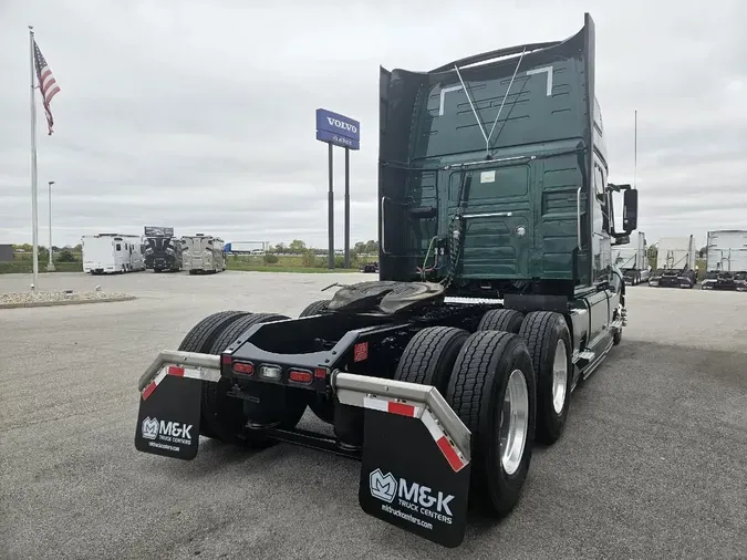 2025 VOLVO VNL64T860558b3132ec081b49da5554e4f774d919