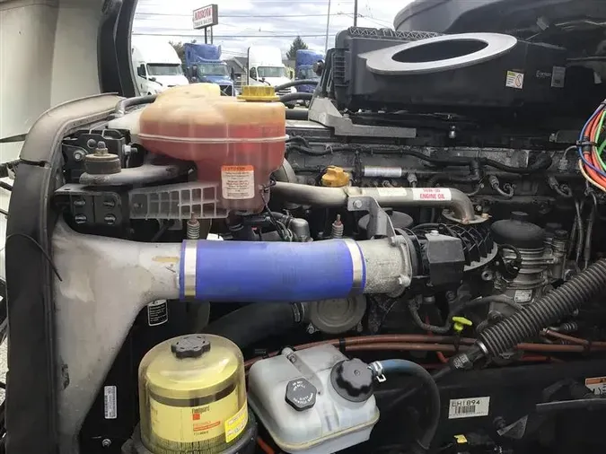 2020 FREIGHTLINER CA126