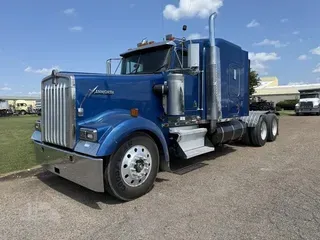 2005 KENWORTH W900L