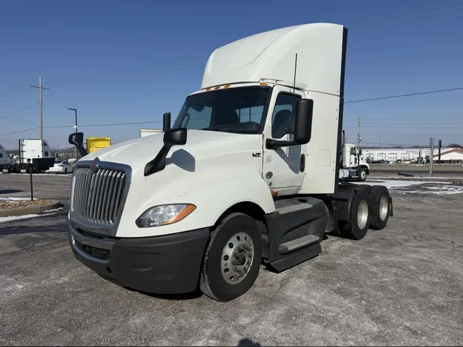 2021 International LT625