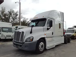 2020 FREIGHTLINER/MERCEDES CASCADIA 125