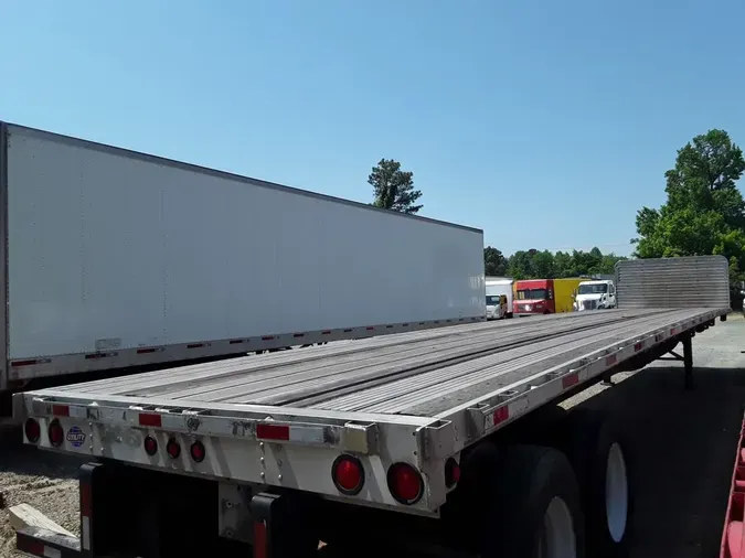 2015 UTILITY TRAILERS FS2CHA 48/102