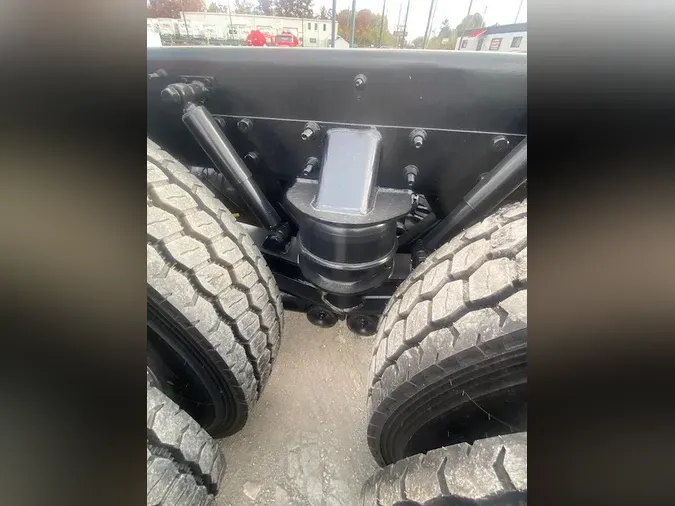 2026 MACK GR64F55afd6ab220cc1b44015231171c798cc