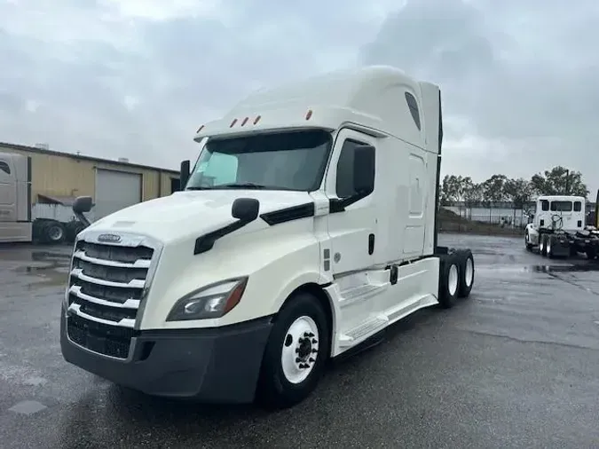 2019 Freightliner Cascadia