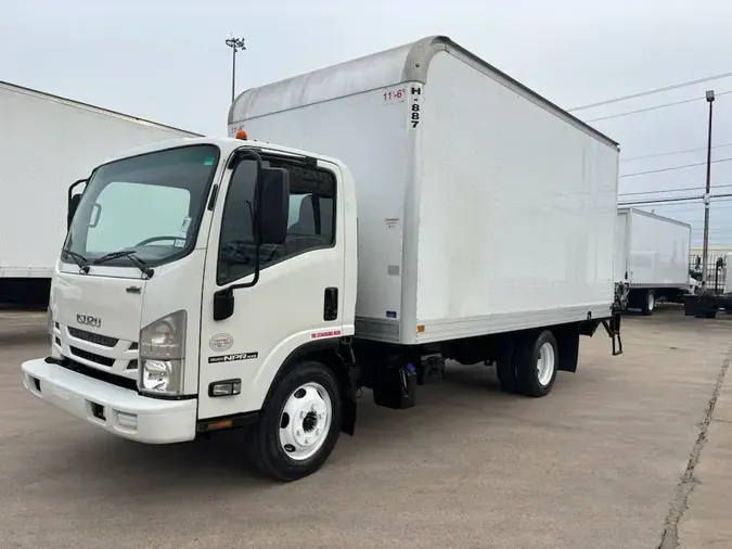 2022 Isuzu NPR-XD