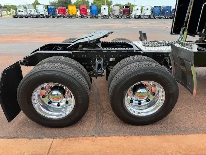 2019 PETERBILT 579
