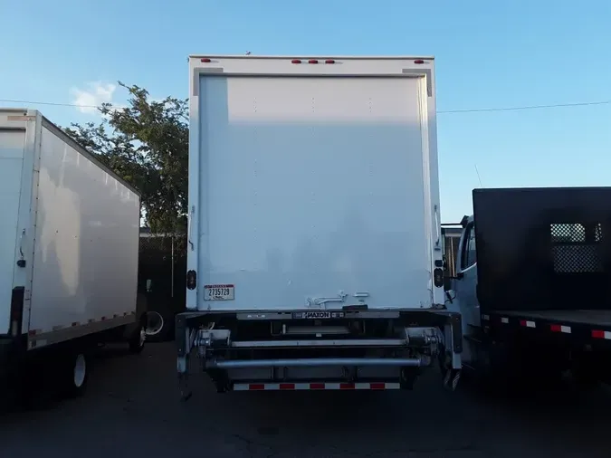 2018 FREIGHTLINER/MERCEDES M2 106